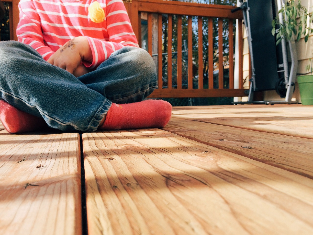 Crafting a Handmade Wooden Deck: A DIY Guide